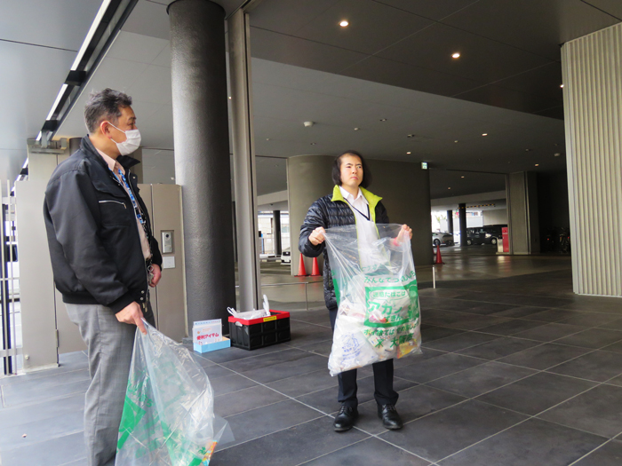 清掃活動の様子
